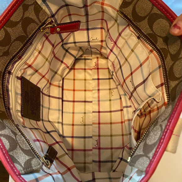 Large pink and brown Coach tote bag - Picture 3 of 7